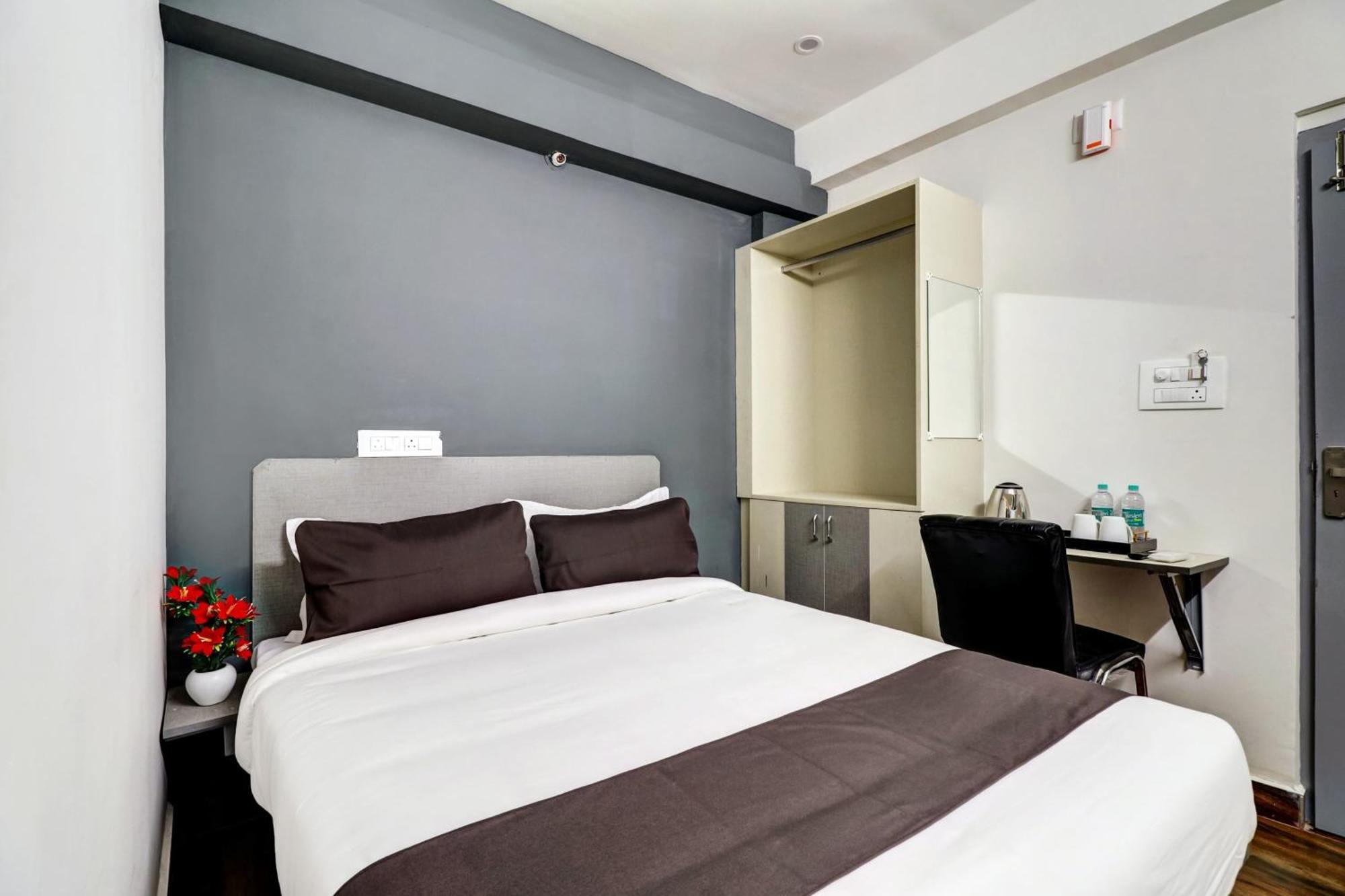 Super Townhouse Xotel Kammasandra Exterior photo